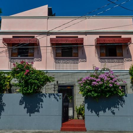 Casita Aurora Bed And Breakfast Legazpi Zewnętrze zdjęcie