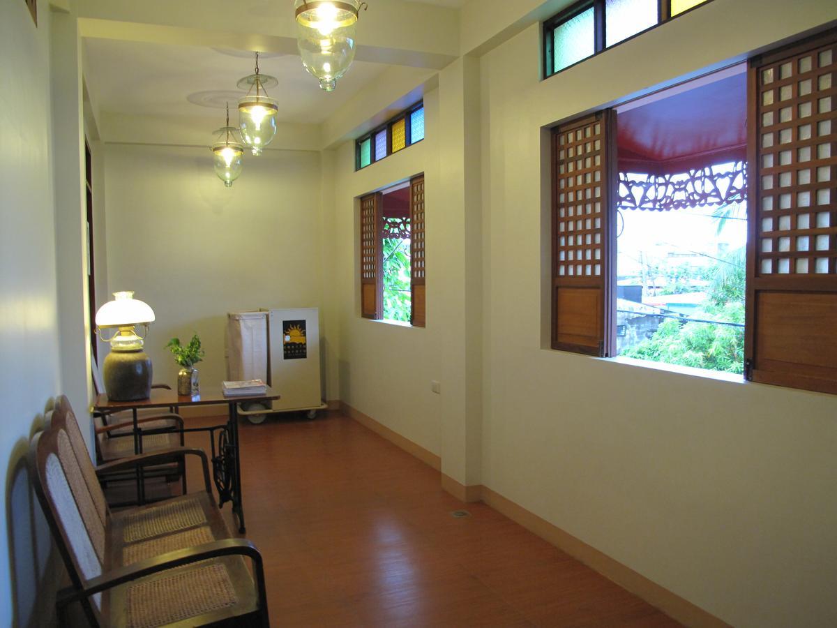 Casita Aurora Bed And Breakfast Legazpi Zewnętrze zdjęcie