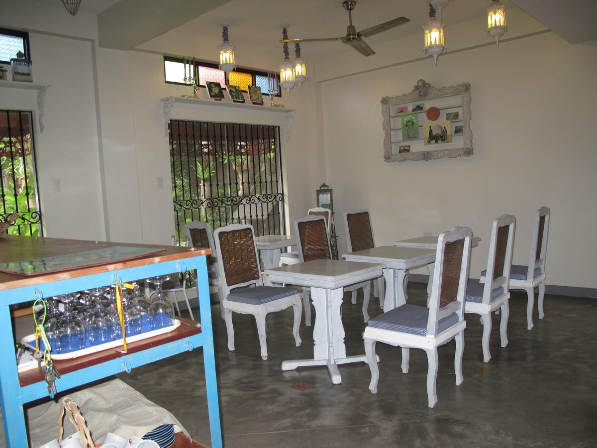 Casita Aurora Bed And Breakfast Legazpi Zewnętrze zdjęcie
