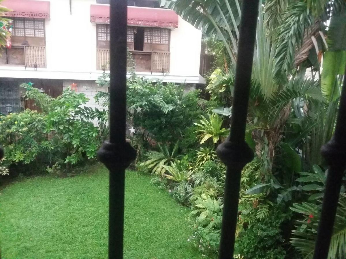 Casita Aurora Bed And Breakfast Legazpi Zewnętrze zdjęcie